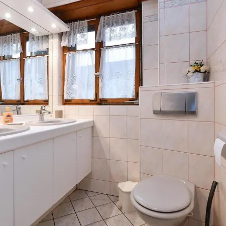 Maison Alsacienne Confortable Pres De Colmar - Jardin, Parking, Equipements Bebe - Fr-1-744-40 Oberentzen